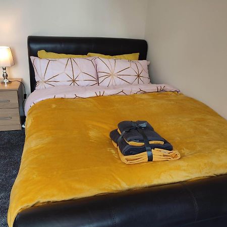 Crystal Suite 4 - Private Parking - Metro North Shields Zewnętrze zdjęcie