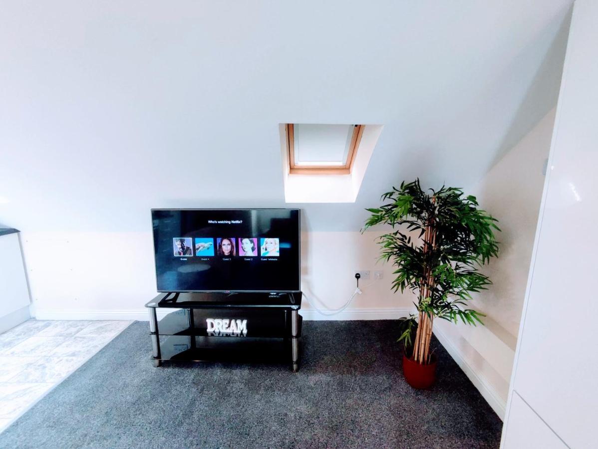 Crystal Suite 4 - Private Parking - Metro North Shields Zewnętrze zdjęcie