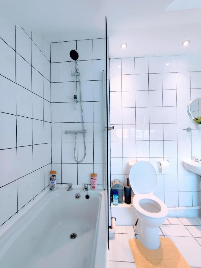 Crystal Suite 4 - Private Parking - Metro North Shields Zewnętrze zdjęcie